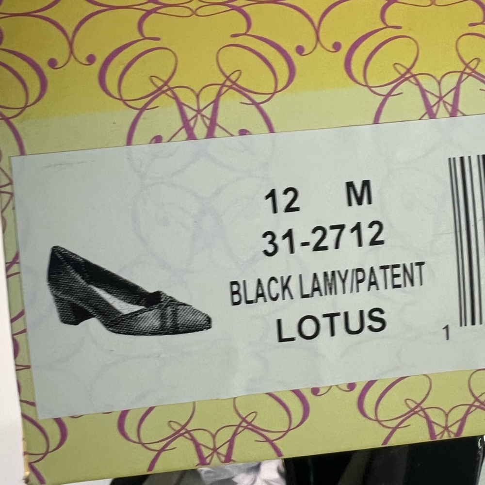Easy Street Lamy/Patent Black Women's Shoes - 12 - Picture 10 of 10